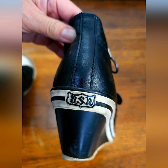 Women's ASN Shoes size 6 - Picture 5 of 7